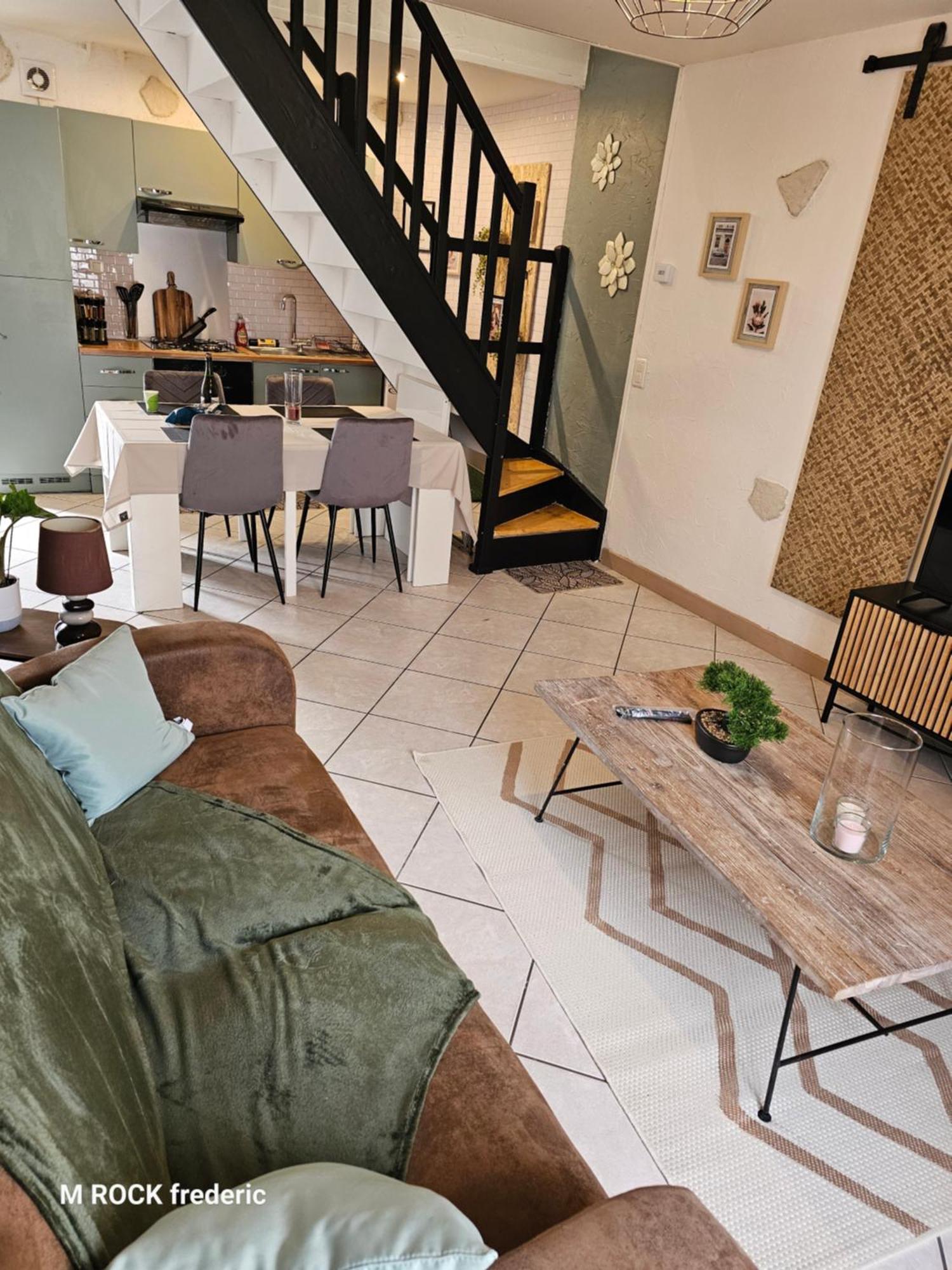 Maison De Ville Avec Jardin Privatif Nevers Exterior foto